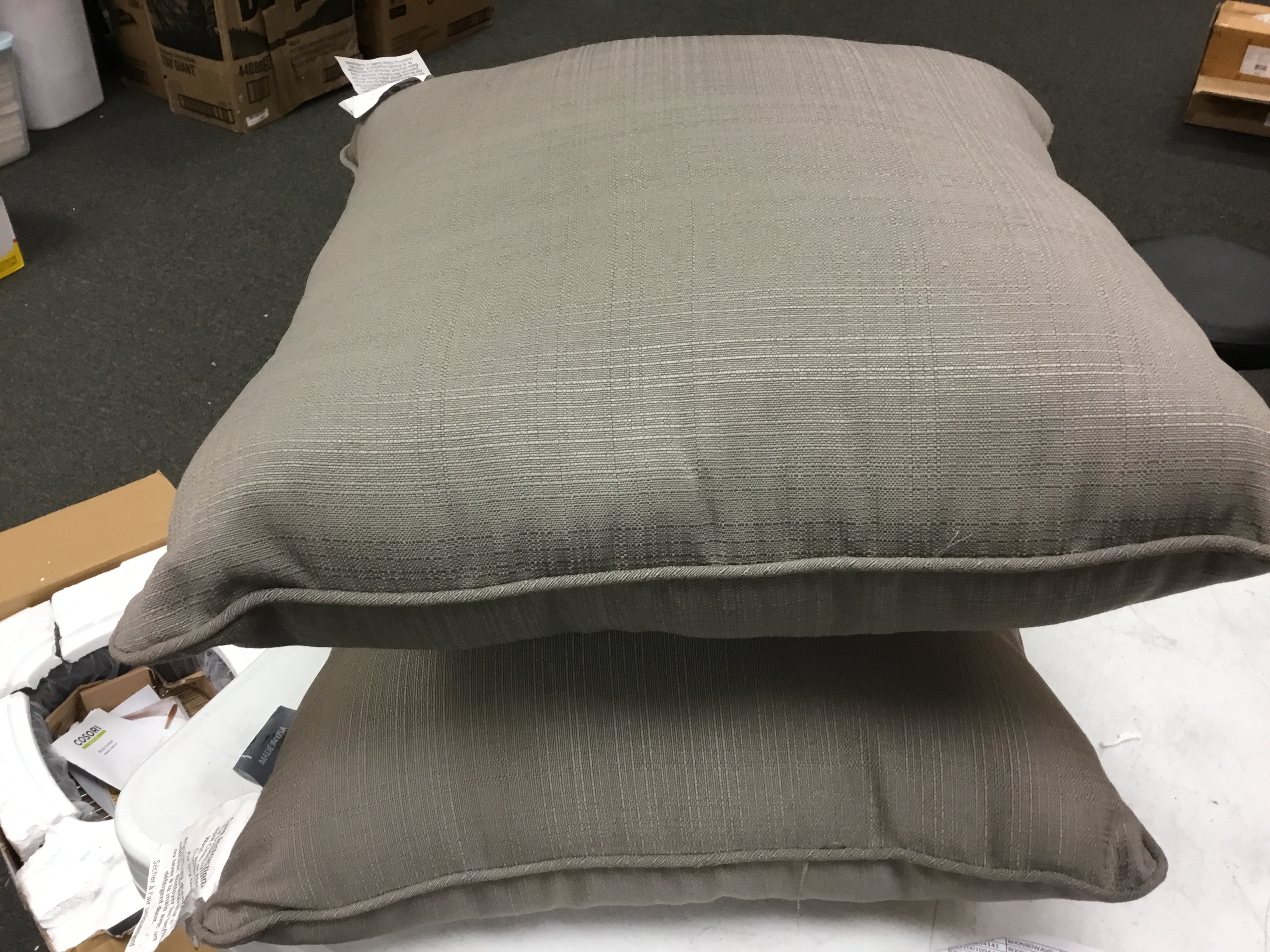18.5-Inch Set of 2 Taupe Pillow Perfect Indoor//Outdoor Forsyth Corded Throw Pillow